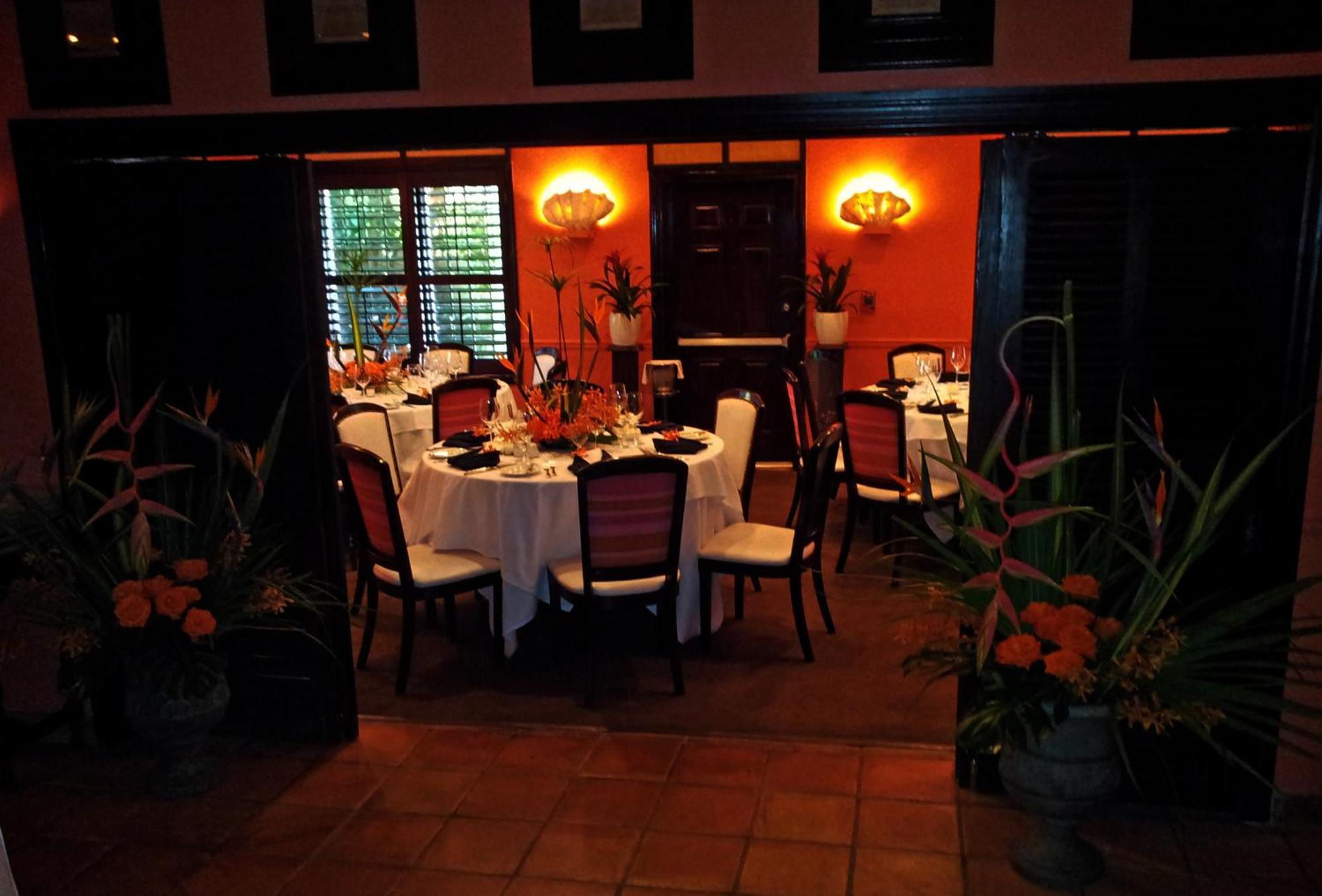 The Caribbean Court Boutique Hotel Vero Beach Room photo